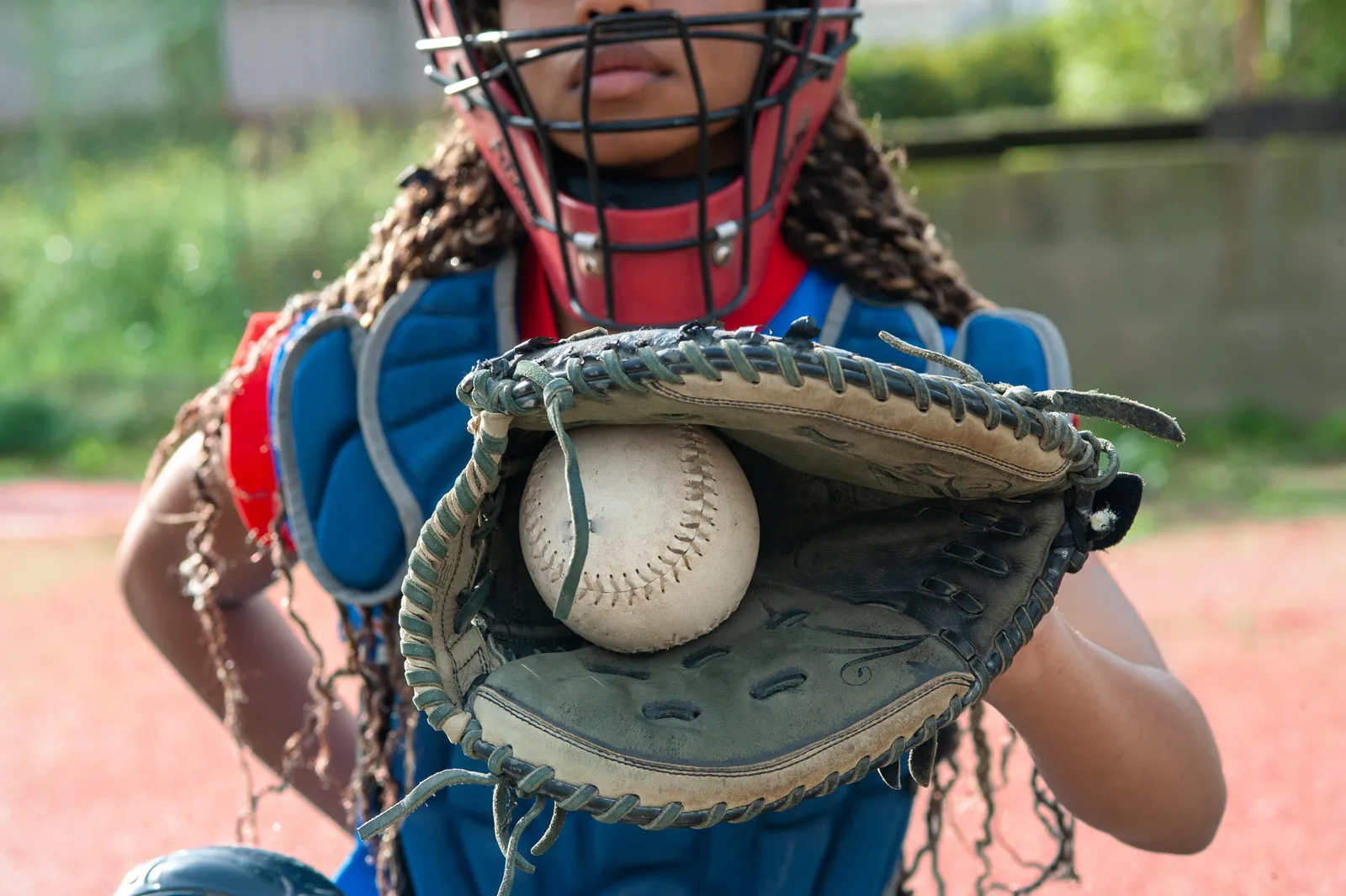 best softball catcher's mitt